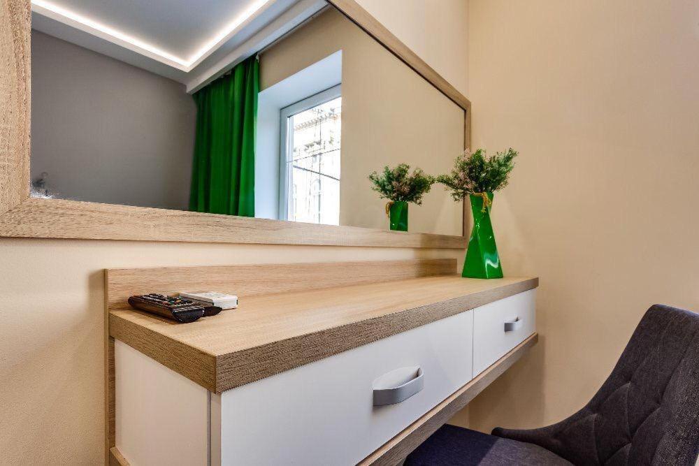 The Cube Rooms Lviv Exterior photo